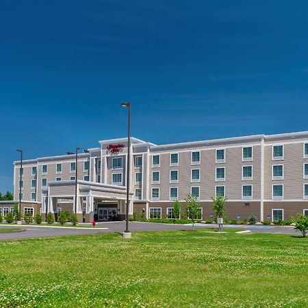 Hampton Inn Преск-Айл Экстерьер фото